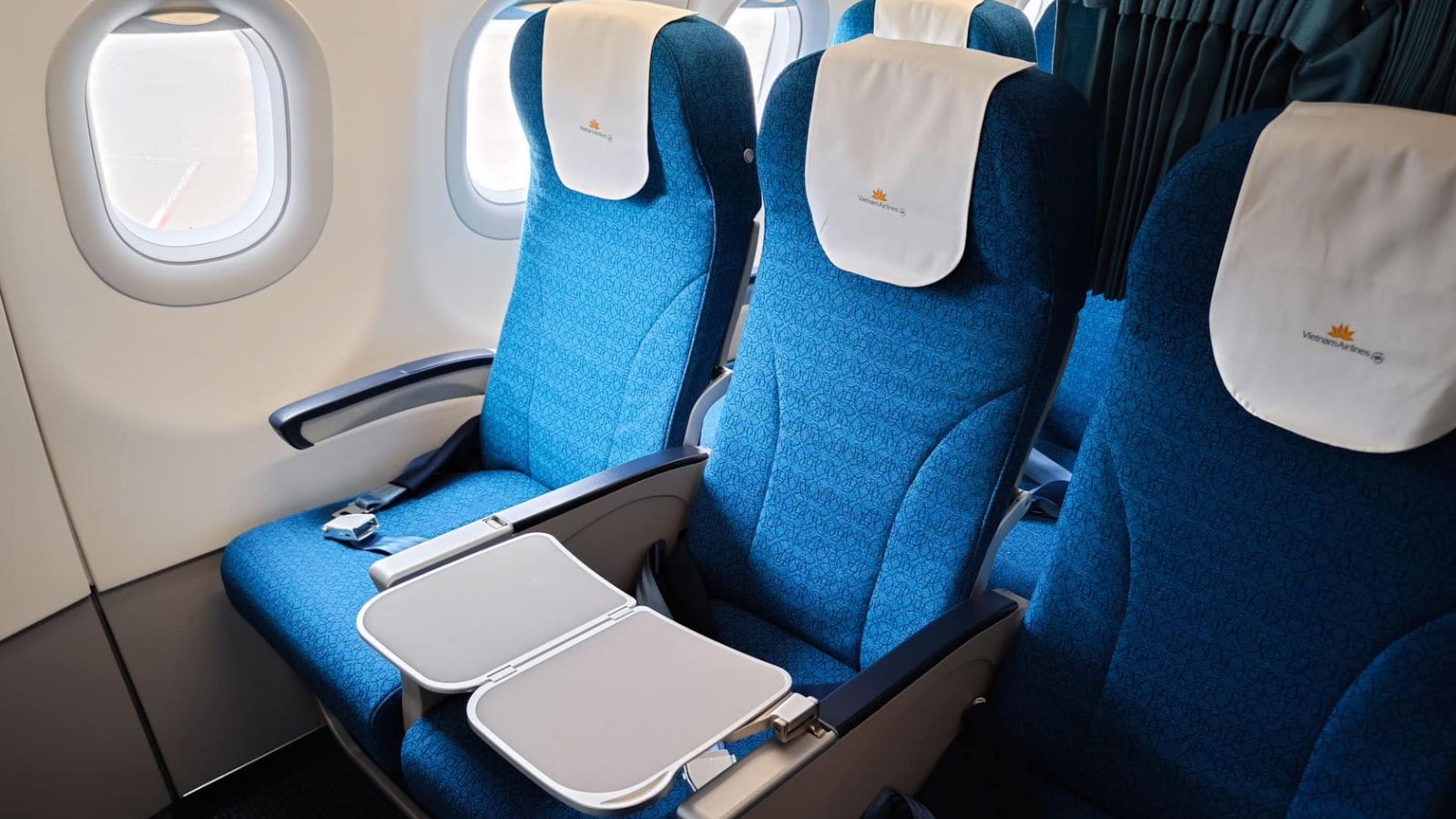 A320neo Thuong gia1 (2).jpg