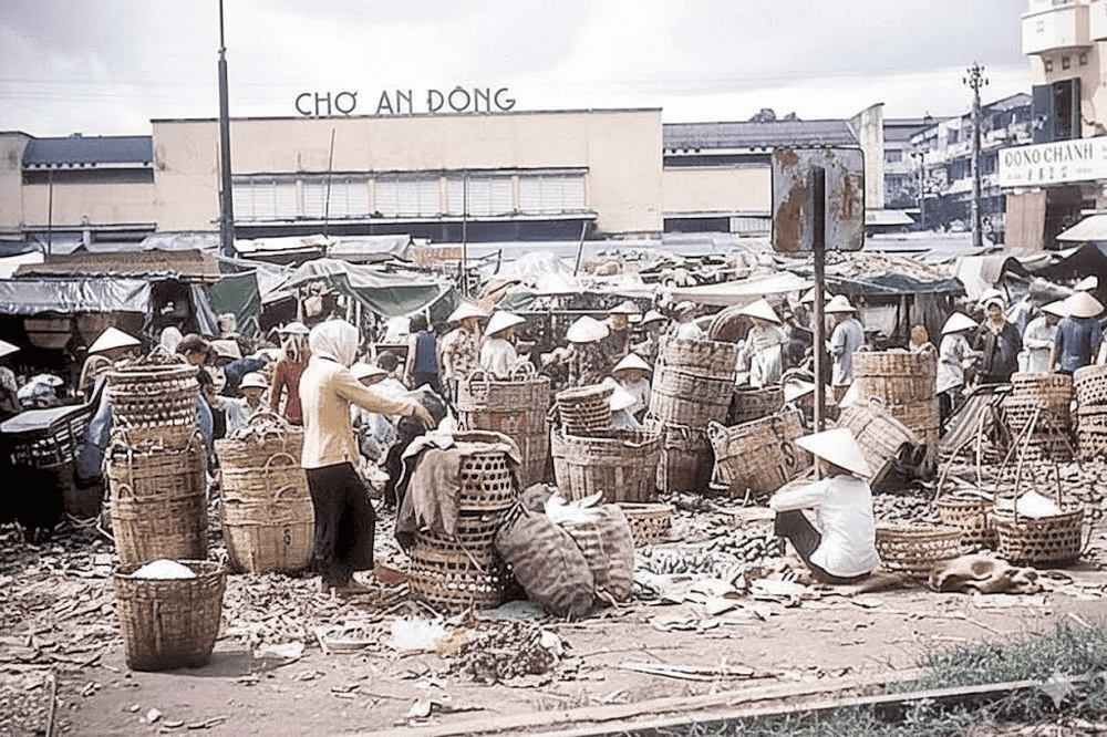 Chợ An Đông: "Trái Tim" Thương Mại Sôi Động Của Sài Gòn